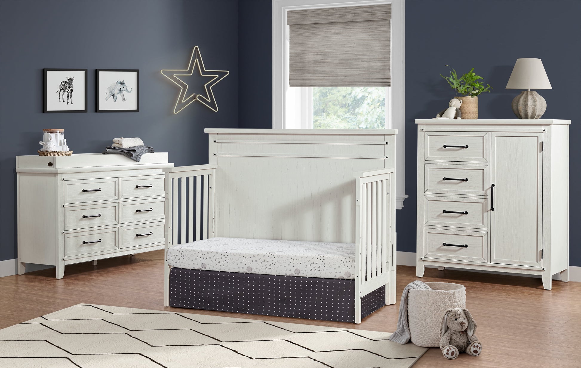 MorrISON 4-in-1 Convertible Crib: Versatile Comfort for Your Growing Baby