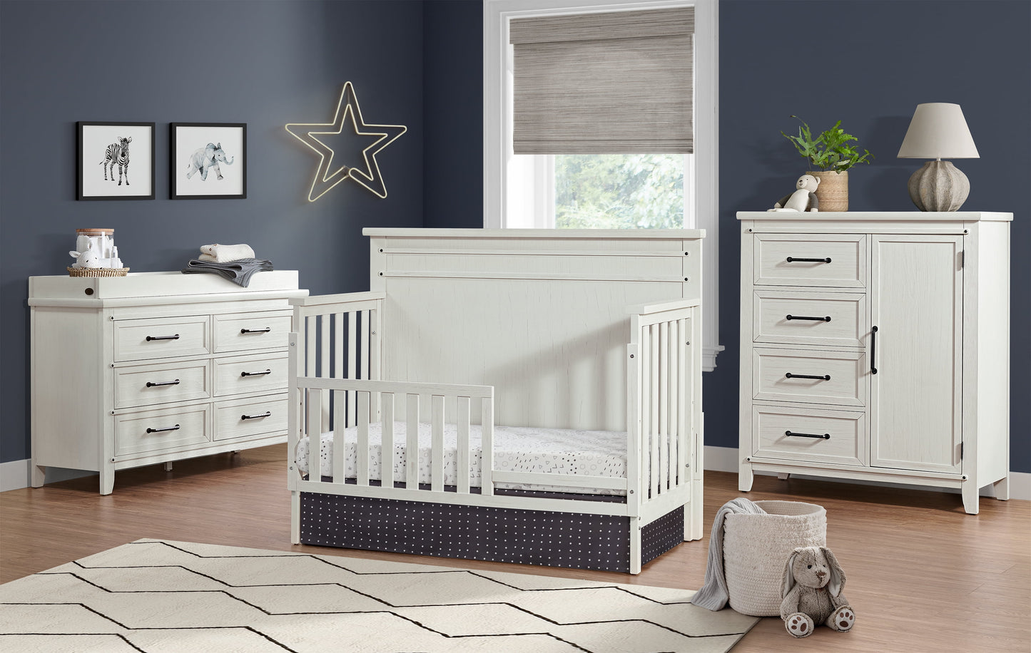 MorrISON 4-in-1 Convertible Crib: Versatile Comfort for Your Growing Baby