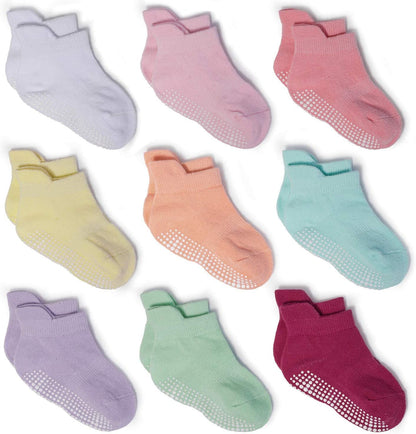 Cozy Non-Slip Ankle Socks for Infants and Toddlers with Non-Skid Soles