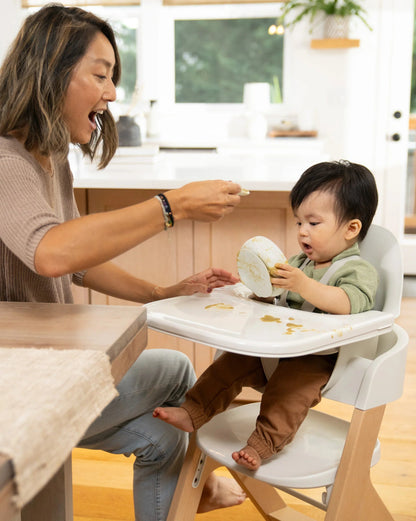 Elevate Mealtime with the Stylish Mockingbird High Chair